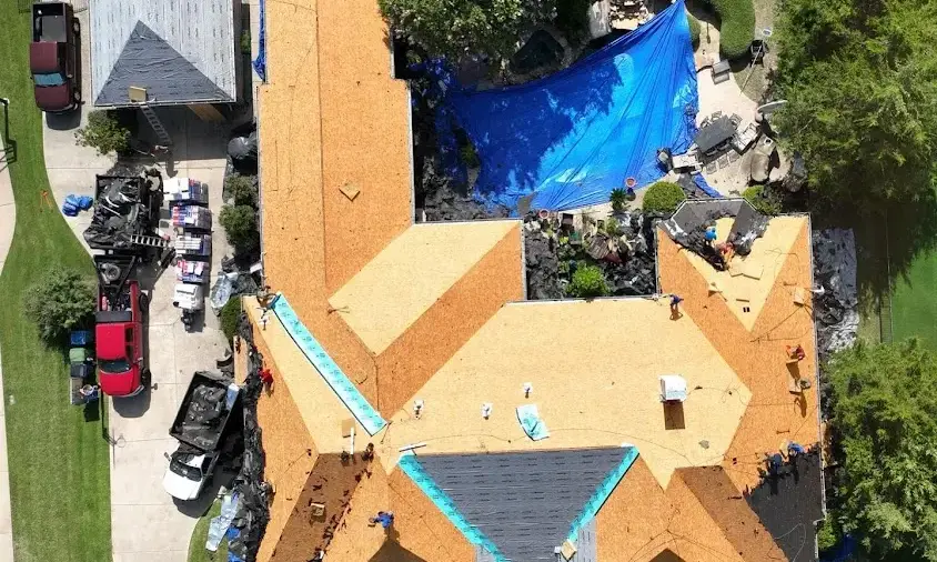 Professional Roof Repair being performed in Bull Mountain